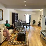 Faro Station Eleven Guest House